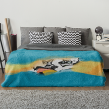 Lade das Bild in den Galerie-Viewer, Cat Fly - Lieblingsdecke Premium - 200 x 150 cm