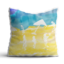 Lade das Bild in den Galerie-Viewer, Beach Life - Lieblingskissen Premium 60x60cm