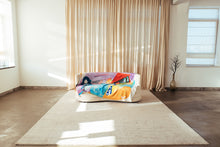 Lade das Bild in den Galerie-Viewer, Tempeltanz - Lieblingsdecke Premium - 200 x 150 cm